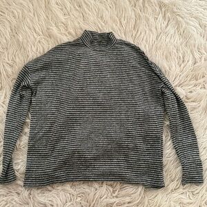Joprano Sweater/Shirt